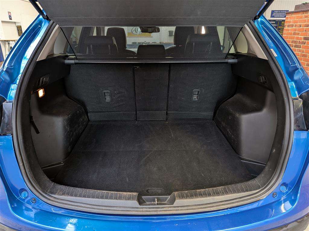 <p>2013 MAZDA CX-5 SPORT NAV D 4X4</p>