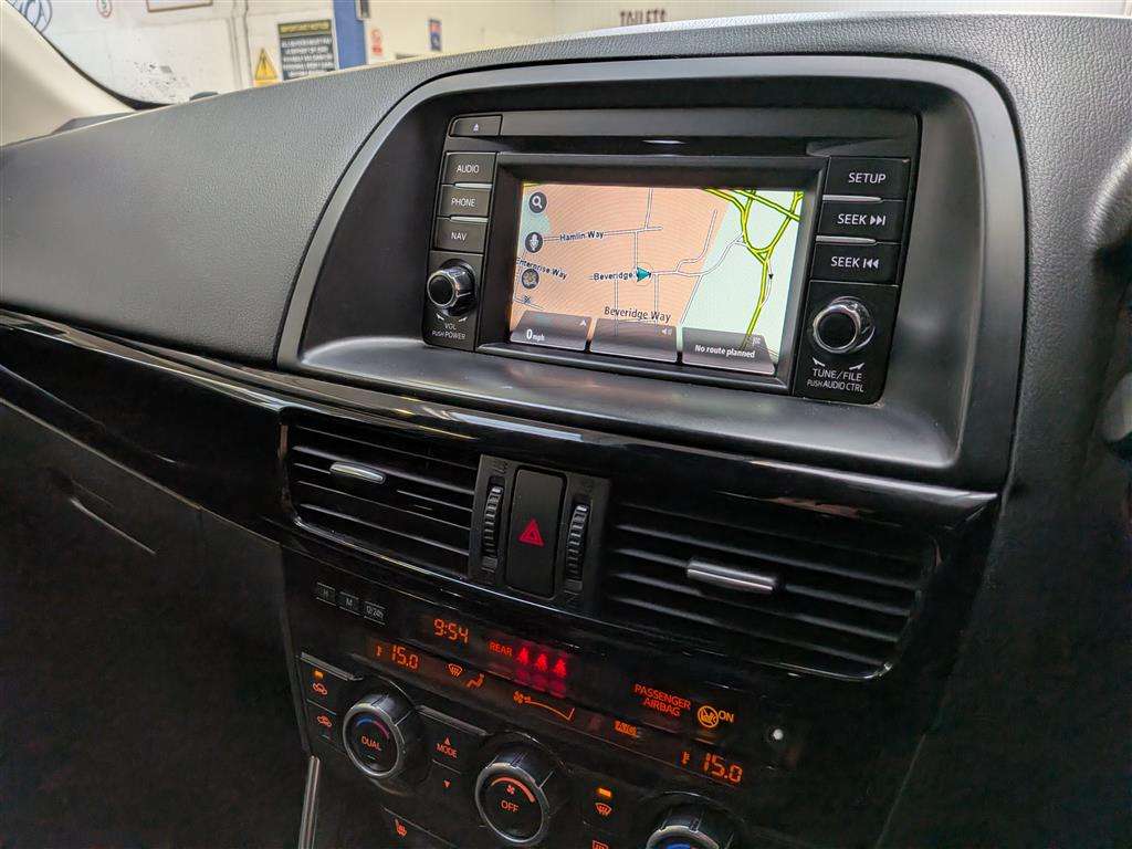 <p>2013 MAZDA CX-5 SPORT NAV D 4X4</p>
