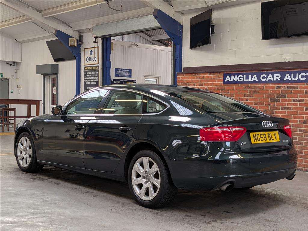 <p>2010 AUDI A5 SE TFSI 180 CVT</p>