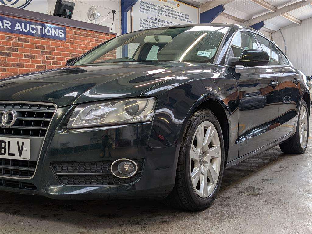 <p>2010 AUDI A5 SE TFSI 180 CVT</p>