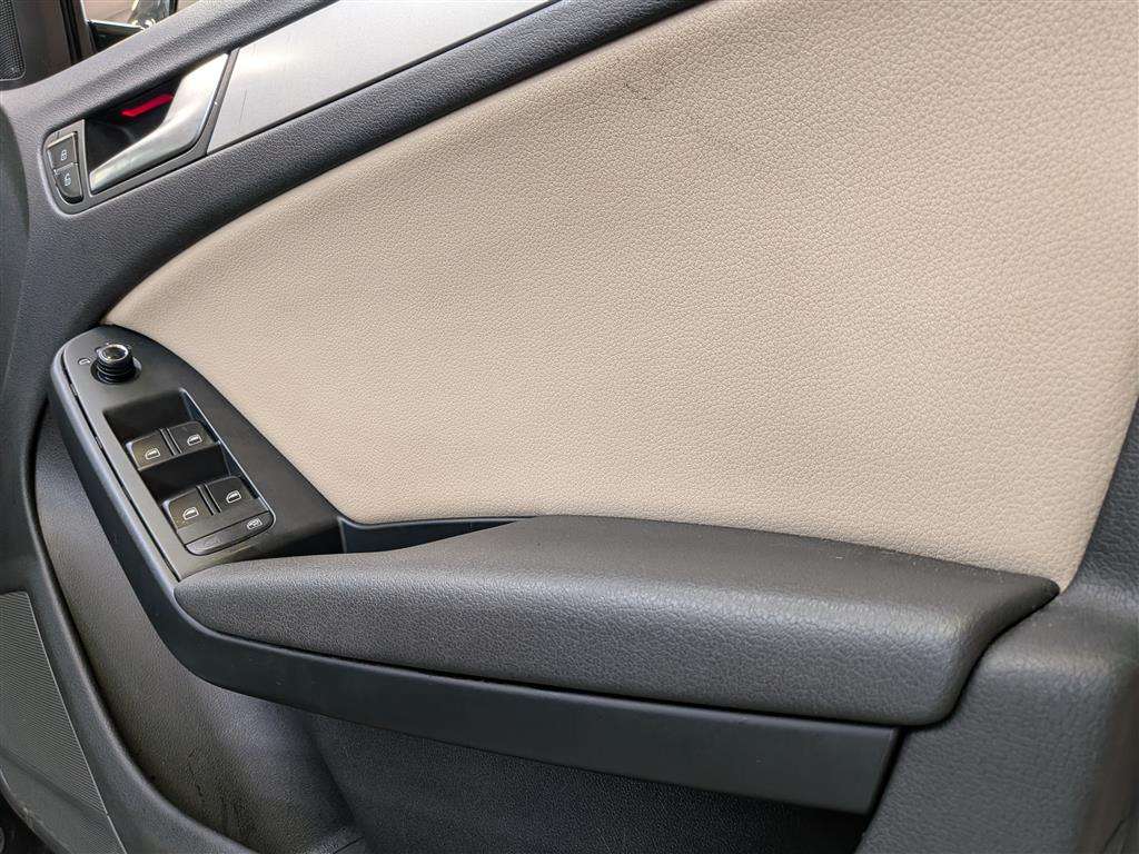 <p>2010 AUDI A5 SE TFSI 180 CVT</p>