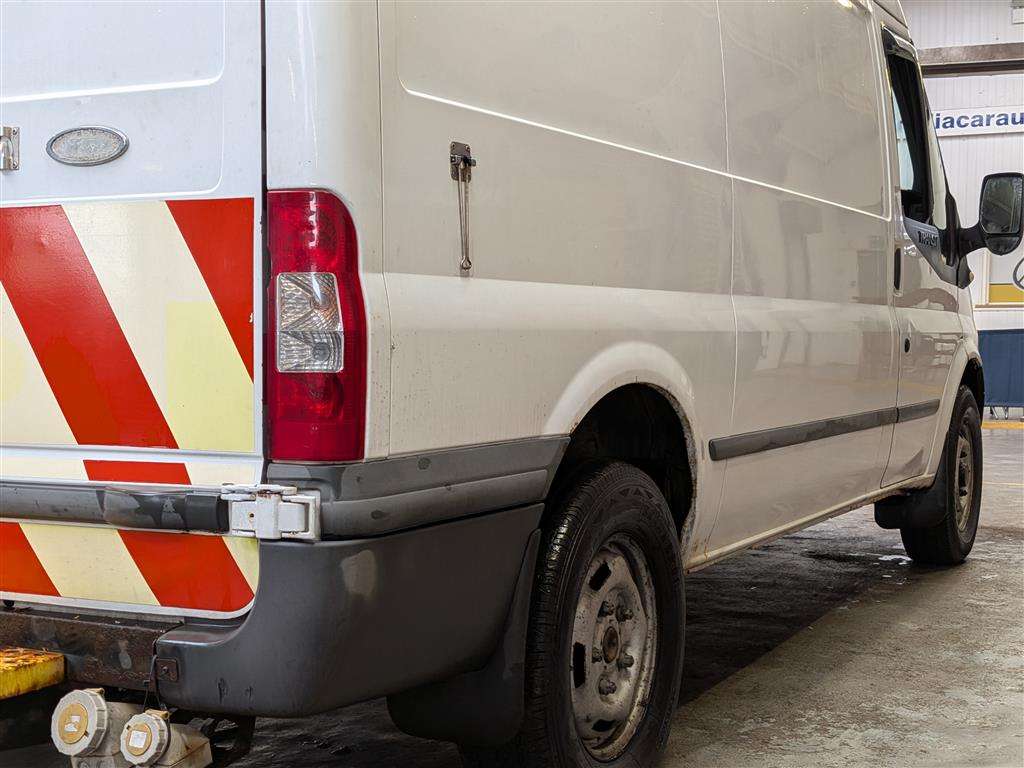 <p>2012 FORD TRANSIT 100 T350 RWD</p>