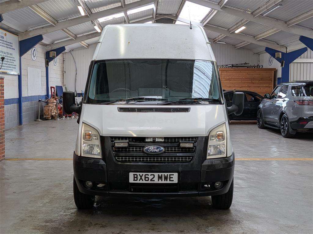 <p>2012 FORD TRANSIT 100 T350 RWD</p>