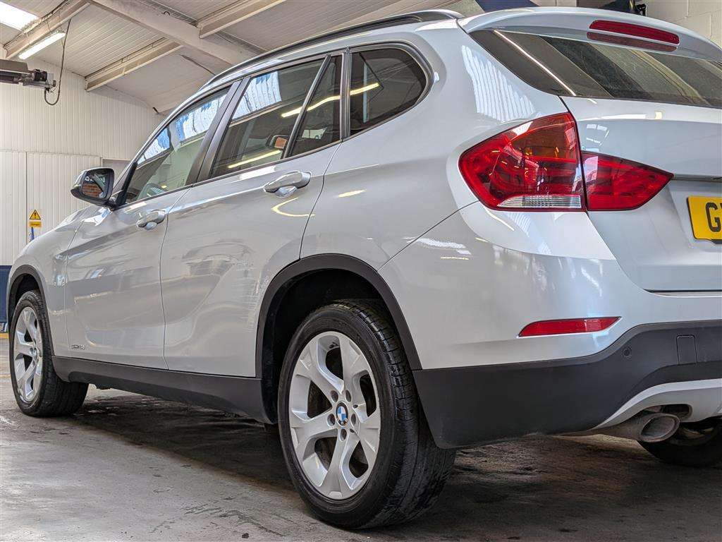 <p>2015 BMW X1 SDRIVE18D SE</p>