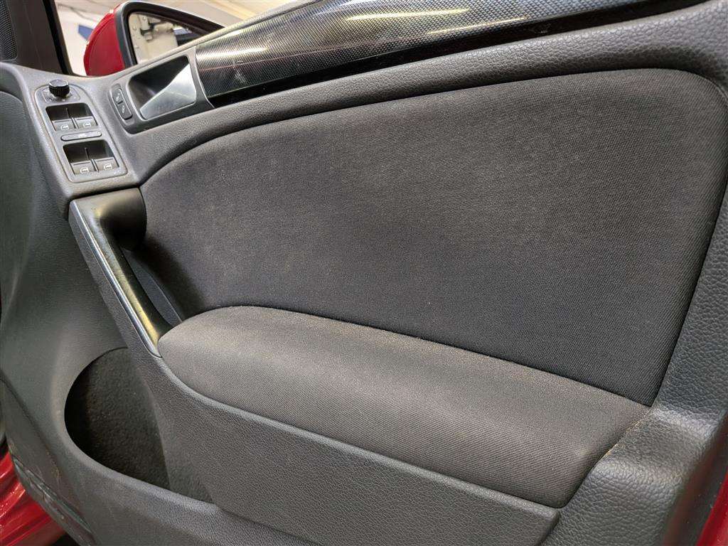 <p>2009 VOLKSWAGEN GOLF SE TDI</p>