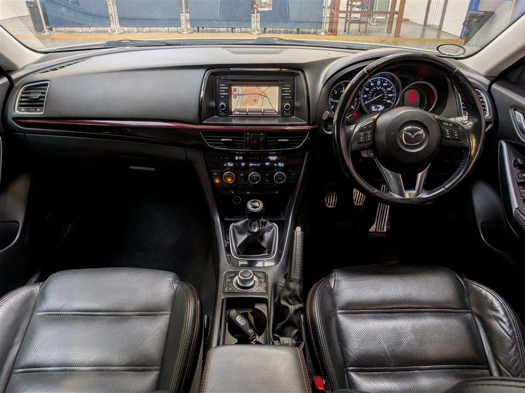 <p>2013 MAZDA 6 SPORT NAV D</p>
