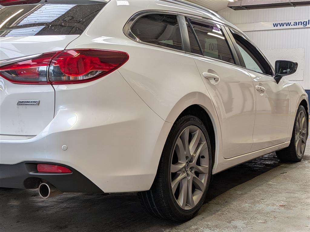 <p>2013 MAZDA 6 SPORT NAV D</p>