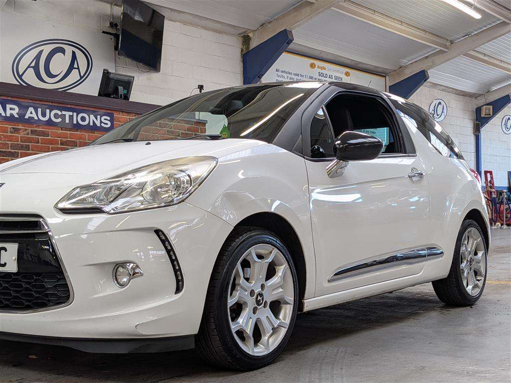 <p>2011 CITROEN DS3 DSTYLE E-HDI</p>