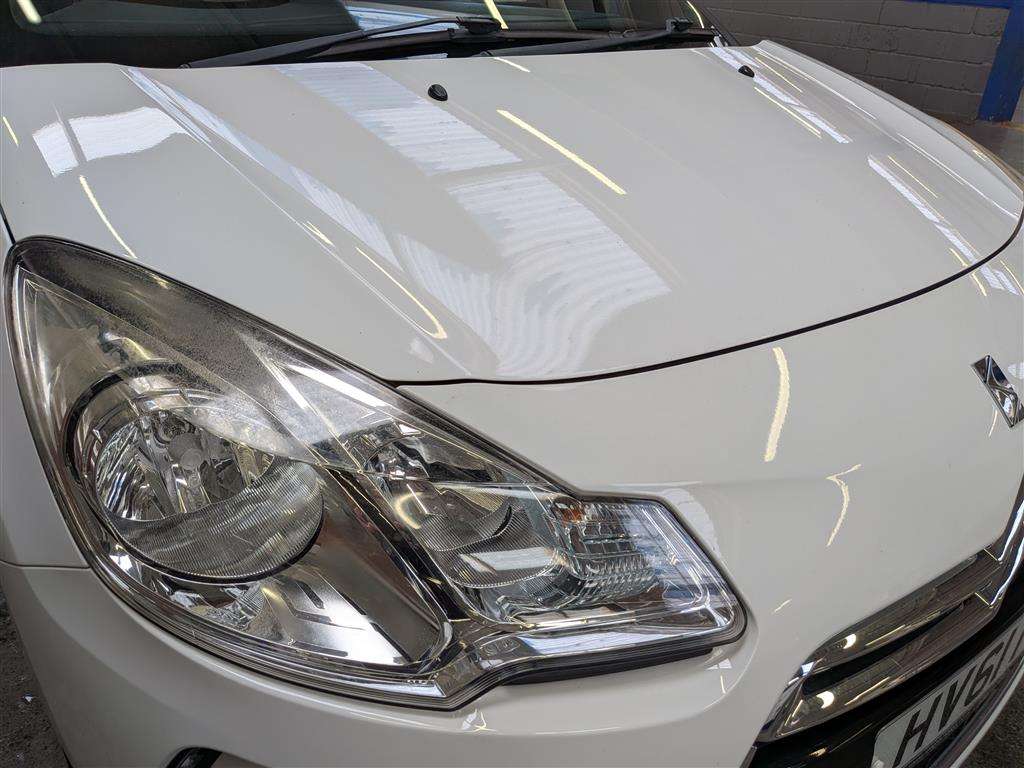 <p>2011 CITROEN DS3 DSTYLE E-HDI</p>