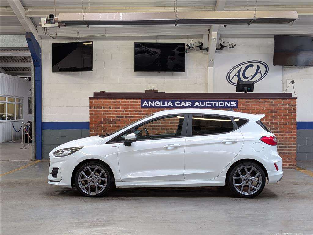 <p>2023 FORD FIESTA ST-LINE TURBO</p>