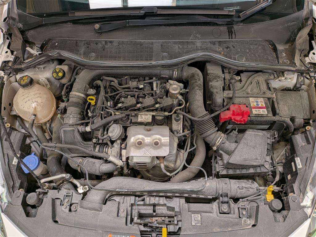 <p>2023 FORD FIESTA ST-LINE TURBO</p>