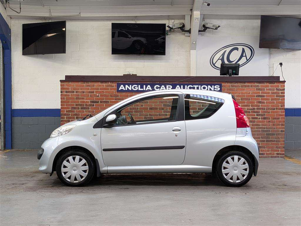 <p>2007 PEUGEOT 107 URBAN</p>