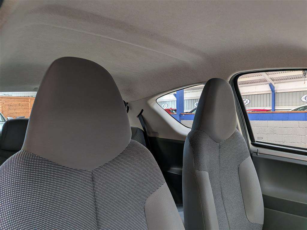 <p>2007 PEUGEOT 107 URBAN</p>