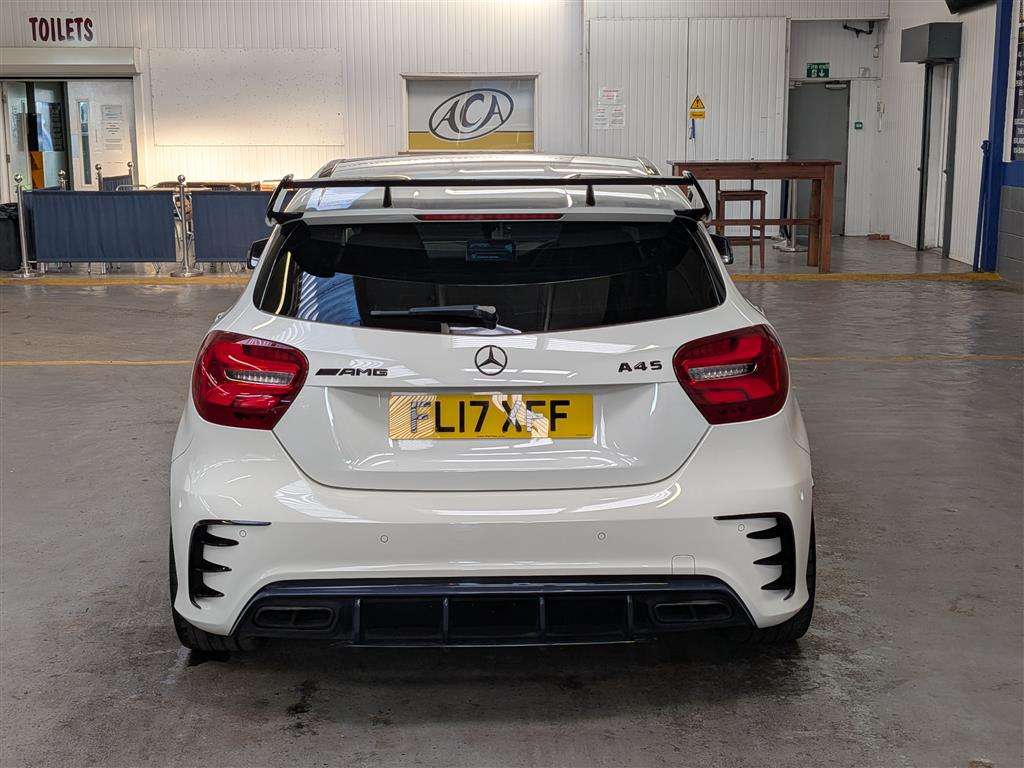 <p>2017 MERCEDES-BENZ A45 AMG 4MATIC AUTO</p>