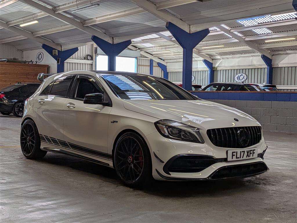 <p>2017 MERCEDES-BENZ A45 AMG 4MATIC AUTO</p>