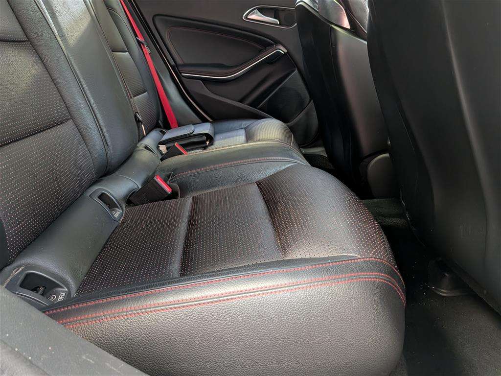 <p>2017 MERCEDES-BENZ A45 AMG 4MATIC AUTO</p>