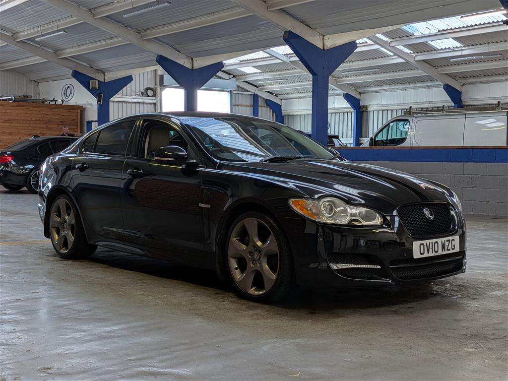 <p>2010 JAGUAR XF S PREMIUM LUXURY V6 AUTO</p>