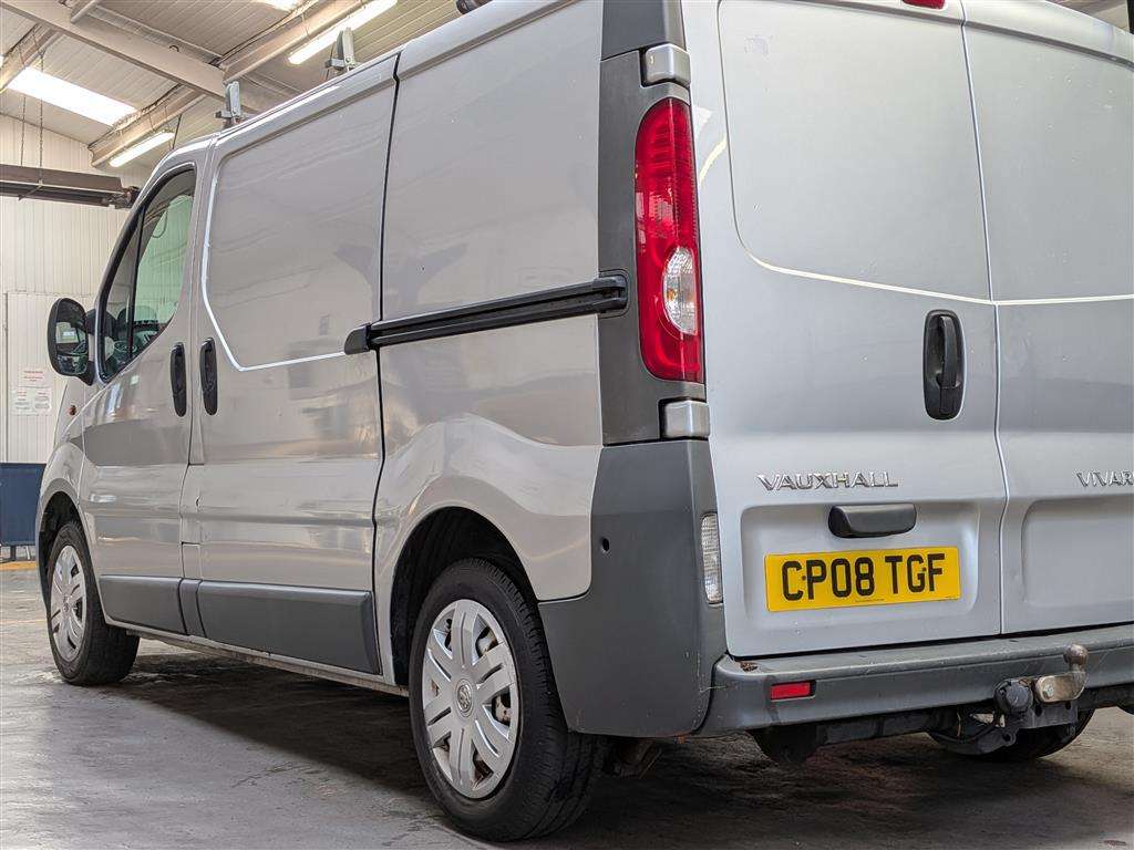 <p>2008 VAUXHALL VIVARO 2700 CDTI SWB</p>