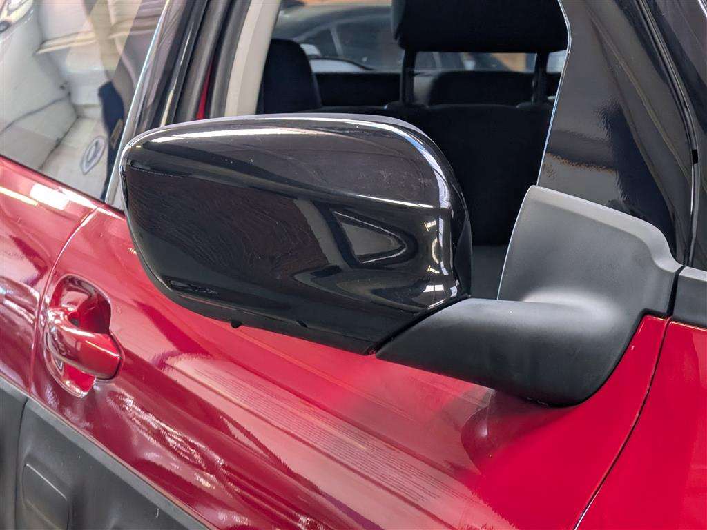 <p>2015 CITROEN C4 CACTUS FEEL BLUEHDI</p>