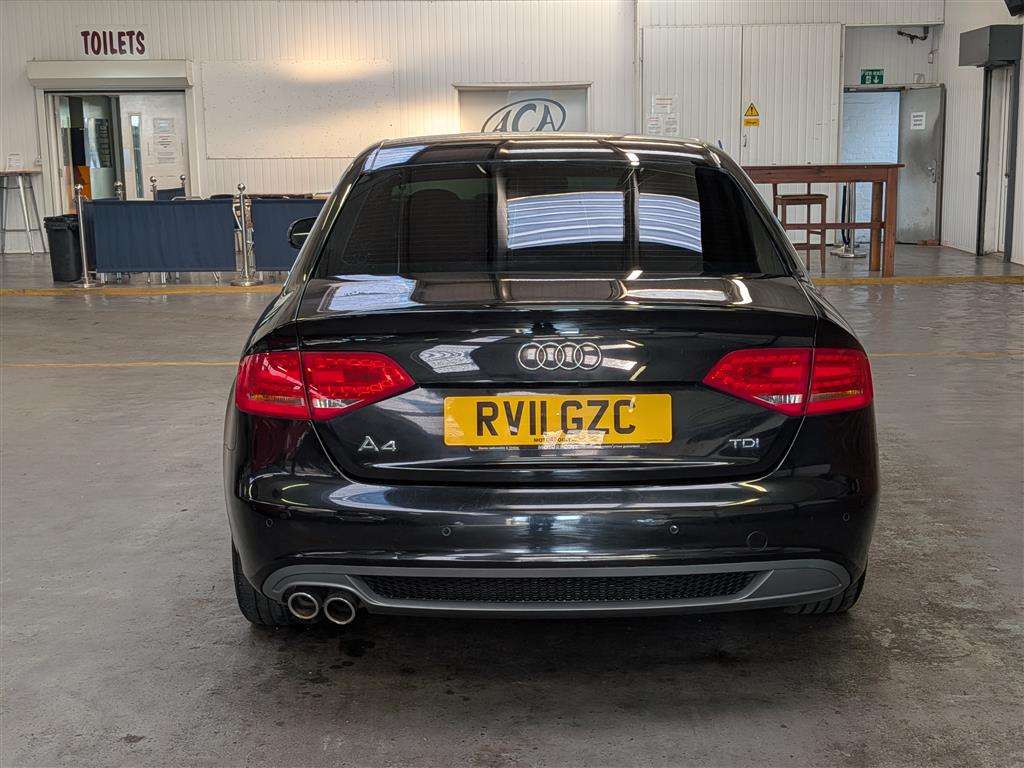 <p>2011 AUDI A4 S LINE TDI</p>