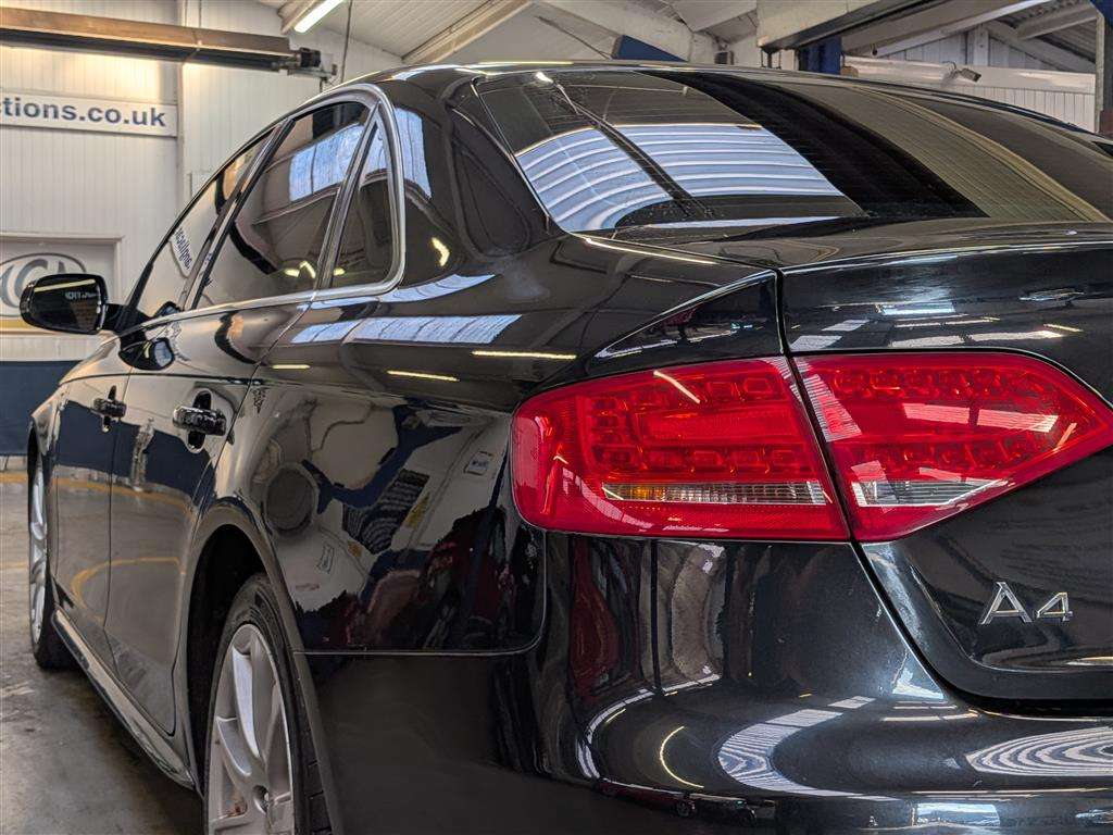 <p>2011 AUDI A4 S LINE TDI</p>
