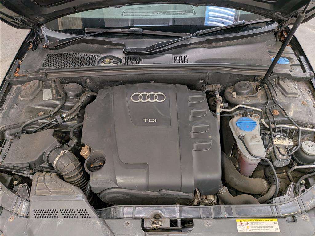 <p>2011 AUDI A4 S LINE TDI</p>