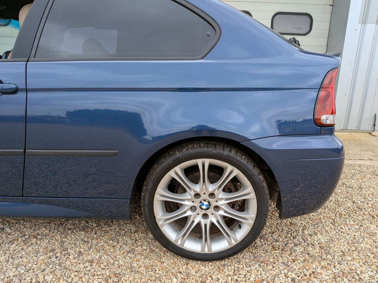 <p>2004 BMW 320TD E46 SPORT COMPACT</p>