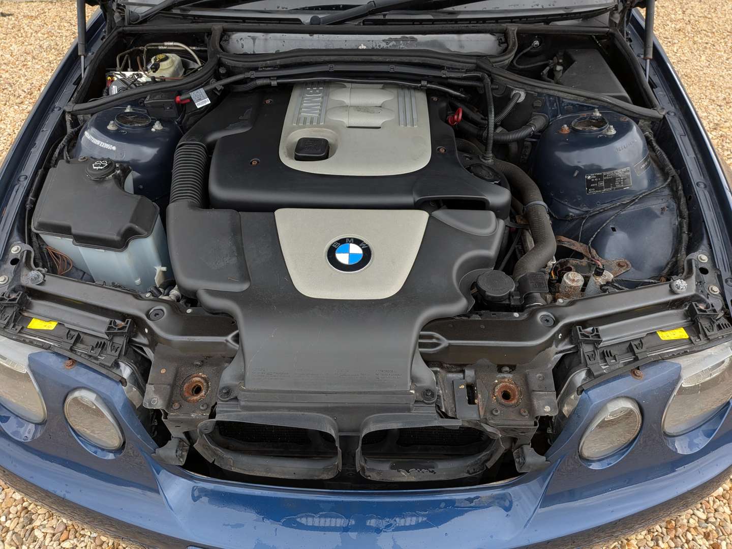 <p>2004 BMW 320TD E46 SPORT COMPACT</p>