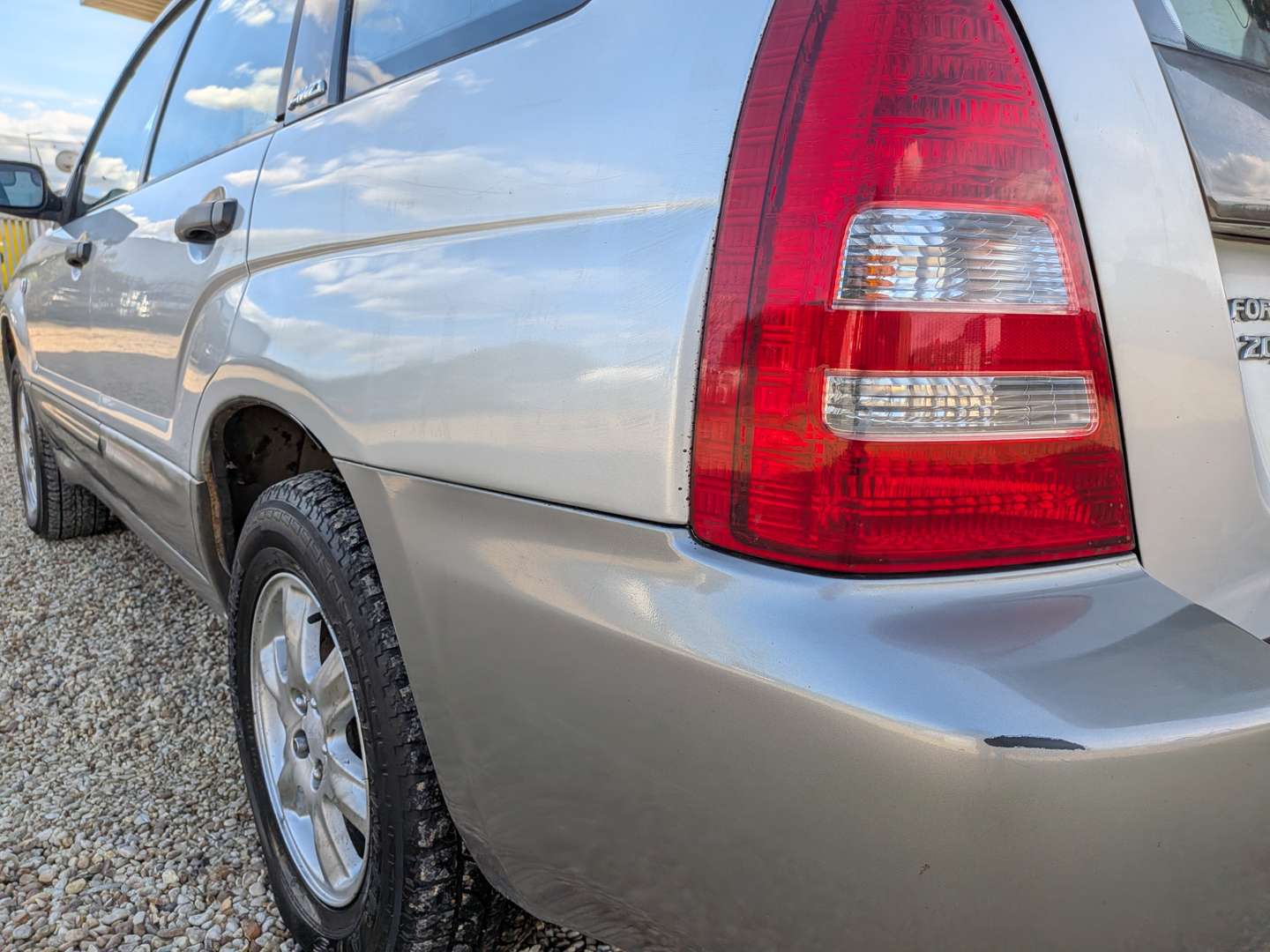 <p>2003 SUBARU FORESTER X ALL WEATHER</p>