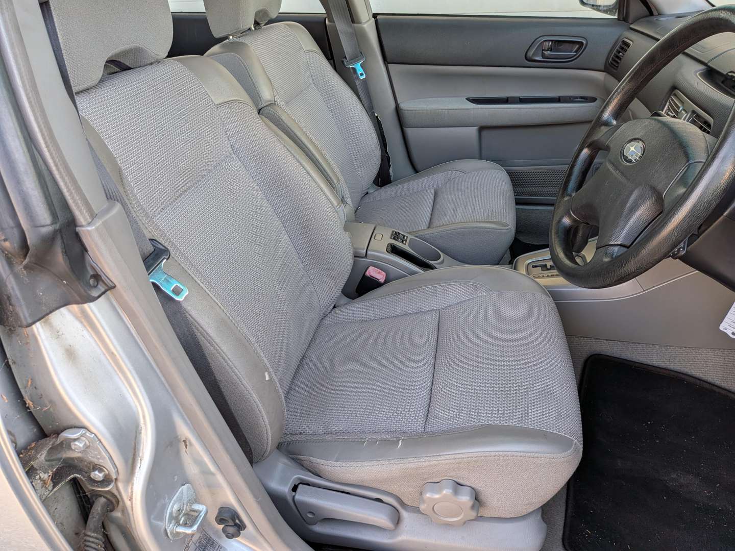 <p>2003 SUBARU FORESTER X ALL WEATHER</p>