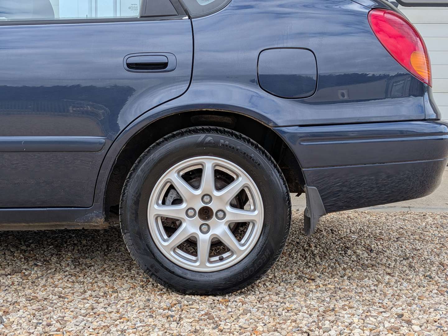 <p>2000 TOYOTA COROLLA VVTI GLS</p>