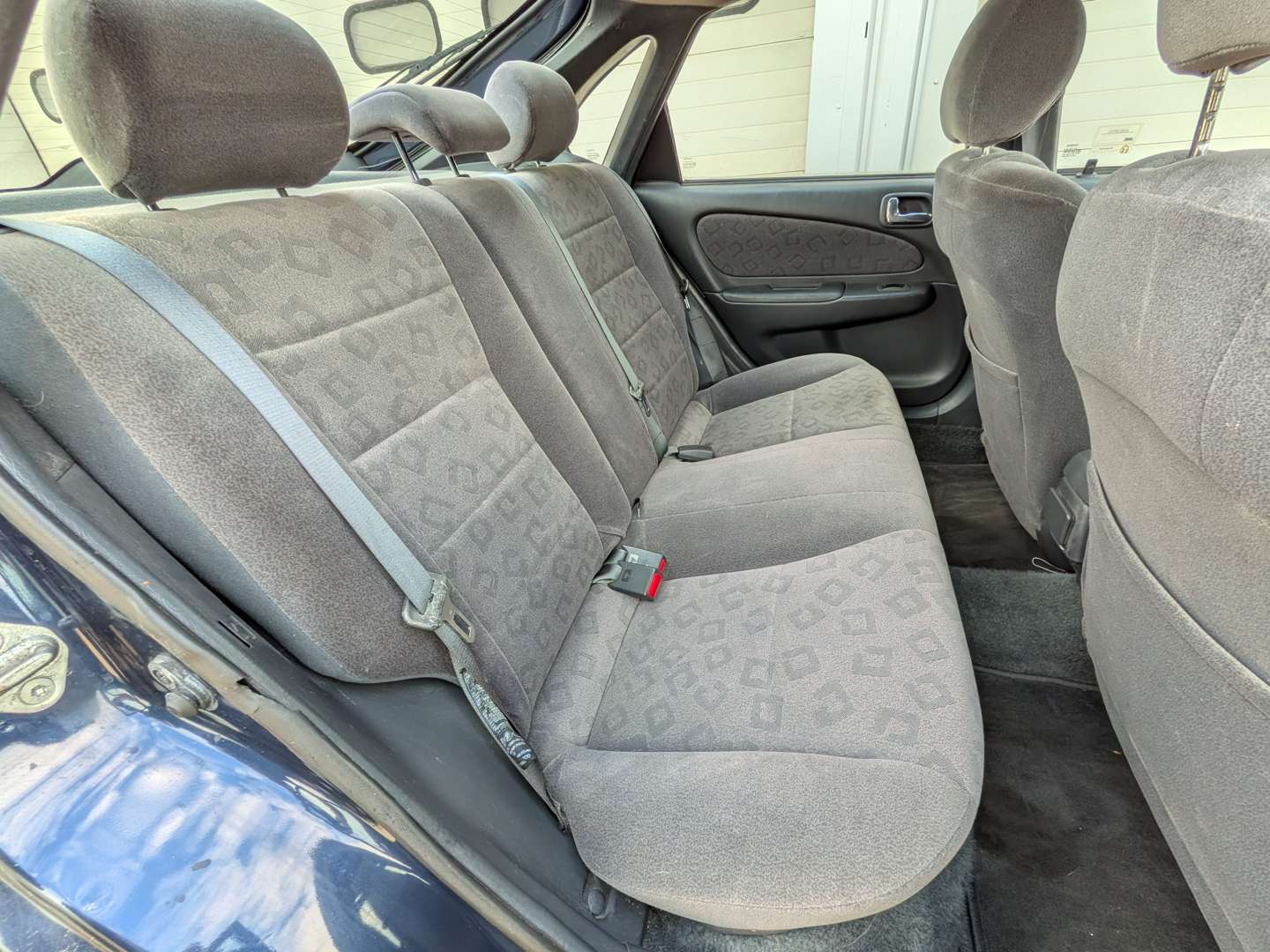 <p>2000 TOYOTA COROLLA VVTI GLS</p>
