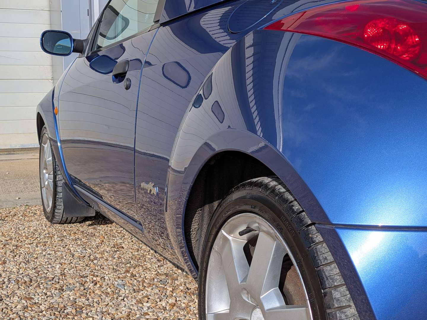 <p>2005 FORD STREETKA WINTER</p>
