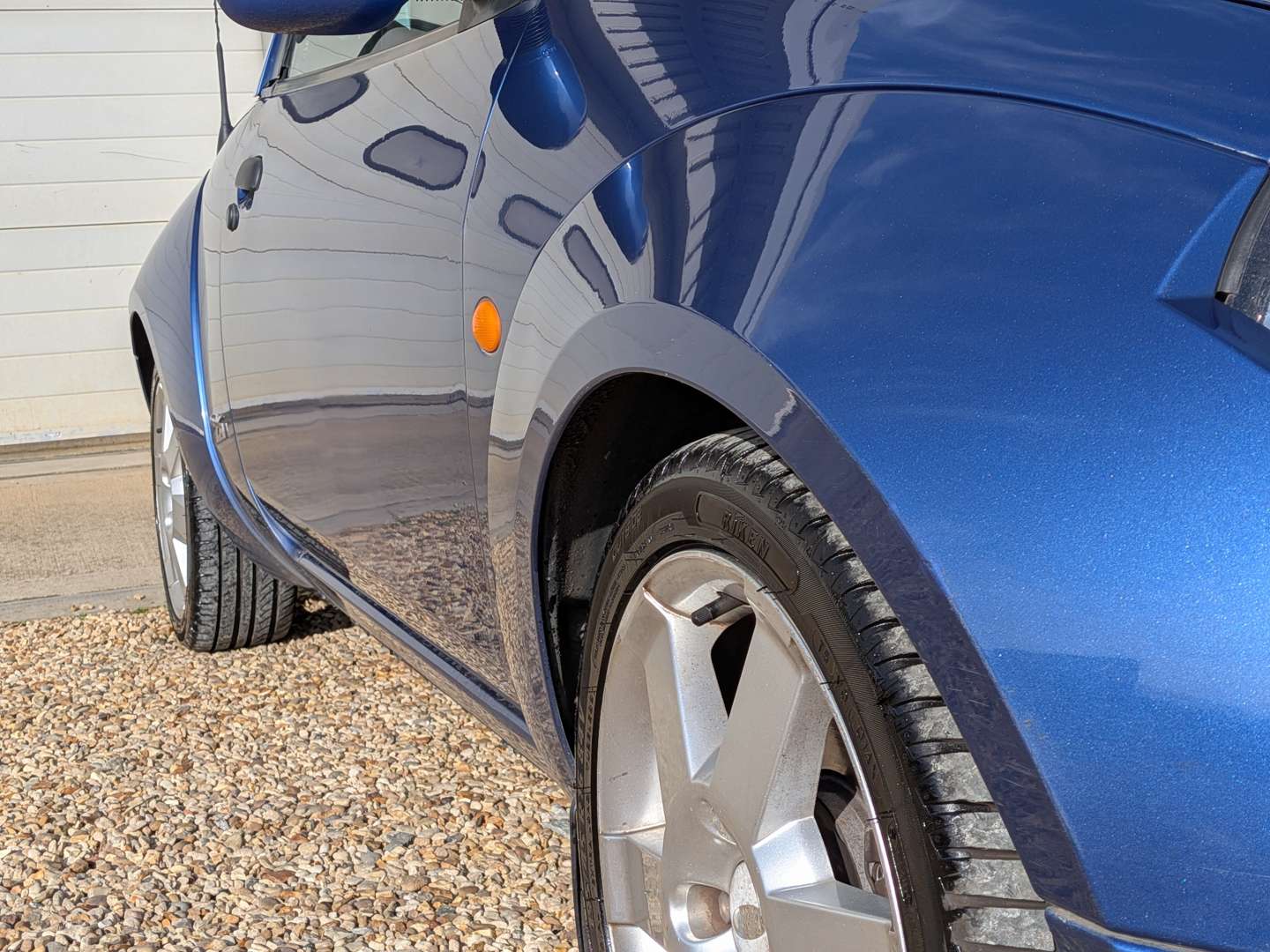 <p>2005 FORD STREETKA WINTER</p>
