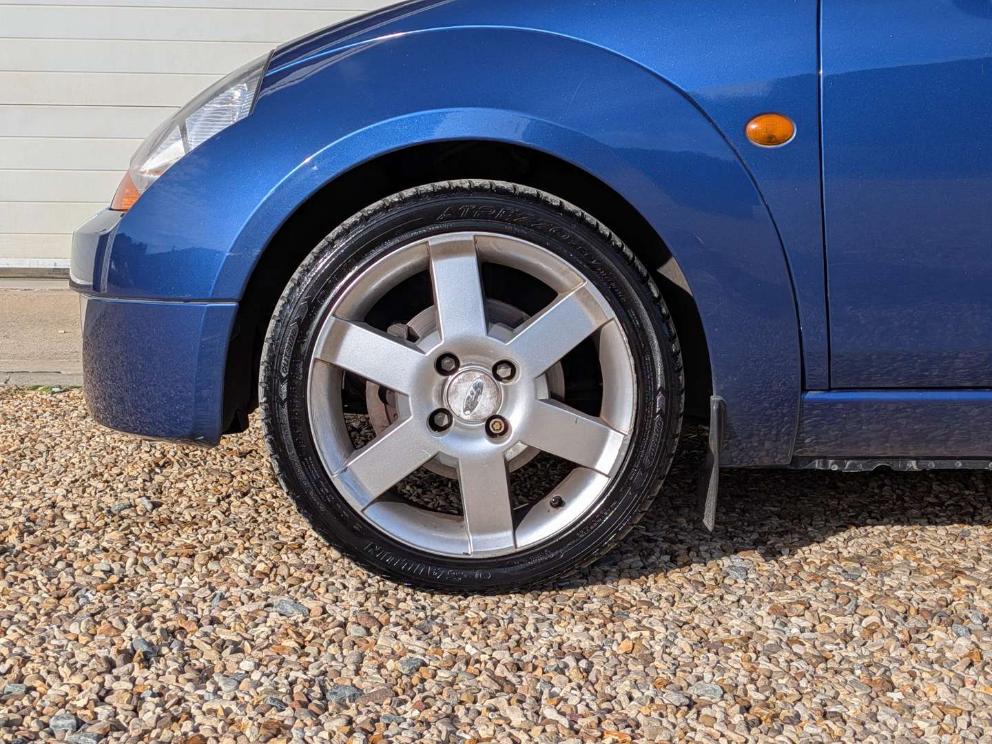 <p>2005 FORD STREETKA WINTER</p>