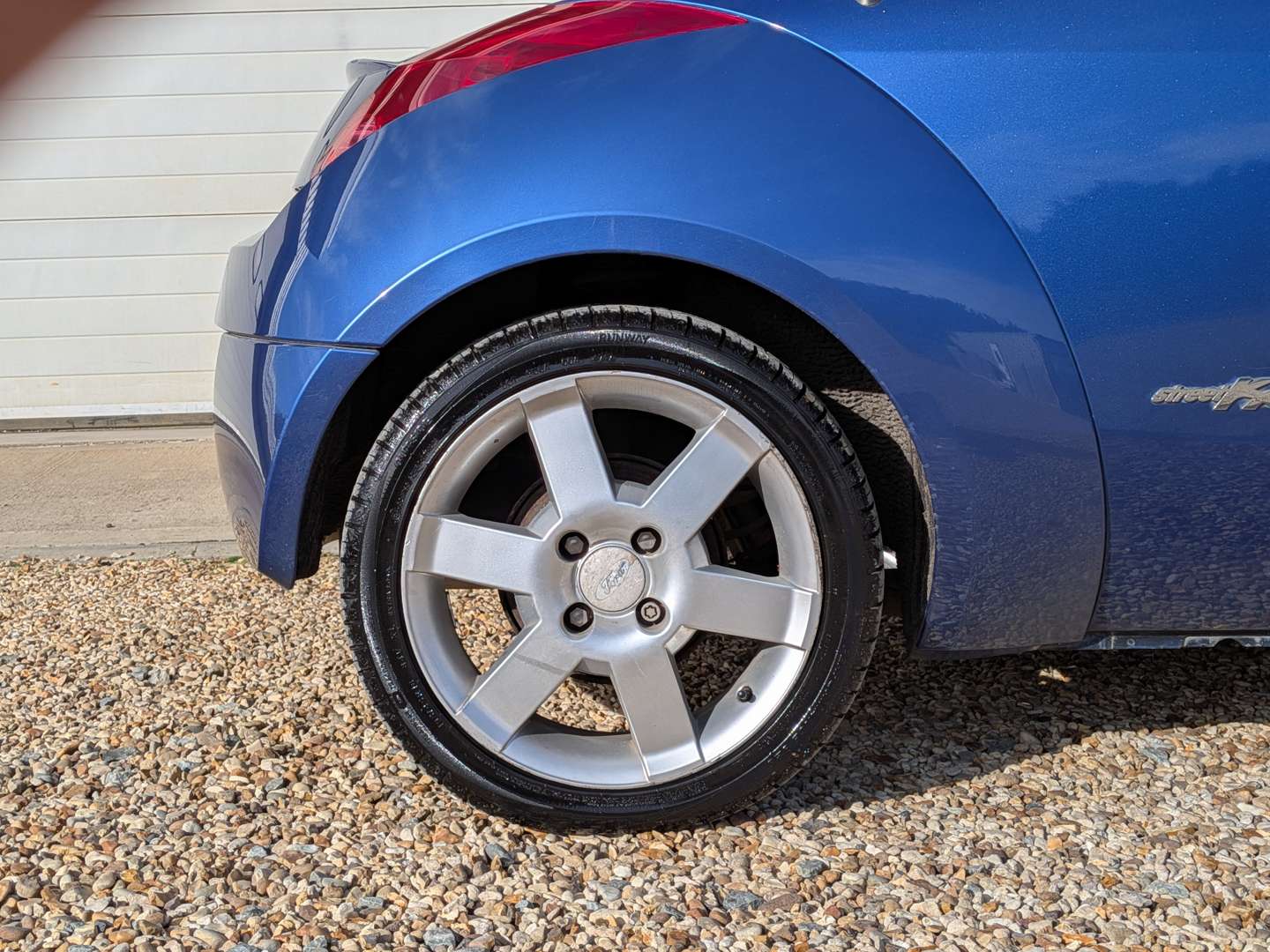 <p>2005 FORD STREETKA WINTER</p>