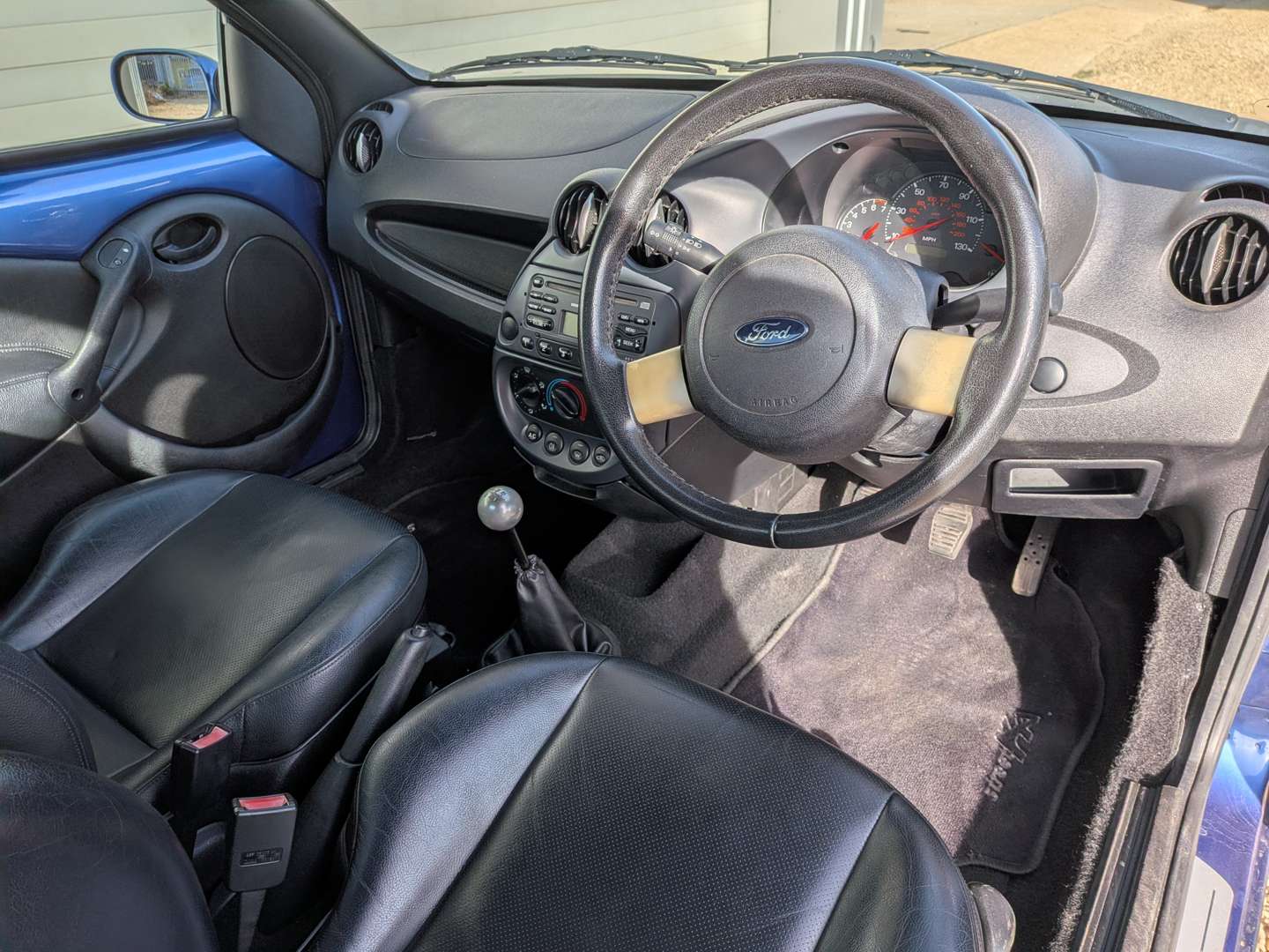 <p>2005 FORD STREETKA WINTER</p>