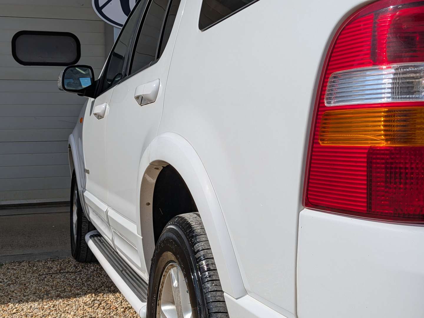 <p>2005 FORD EXPLORER XLT 4X4</p>