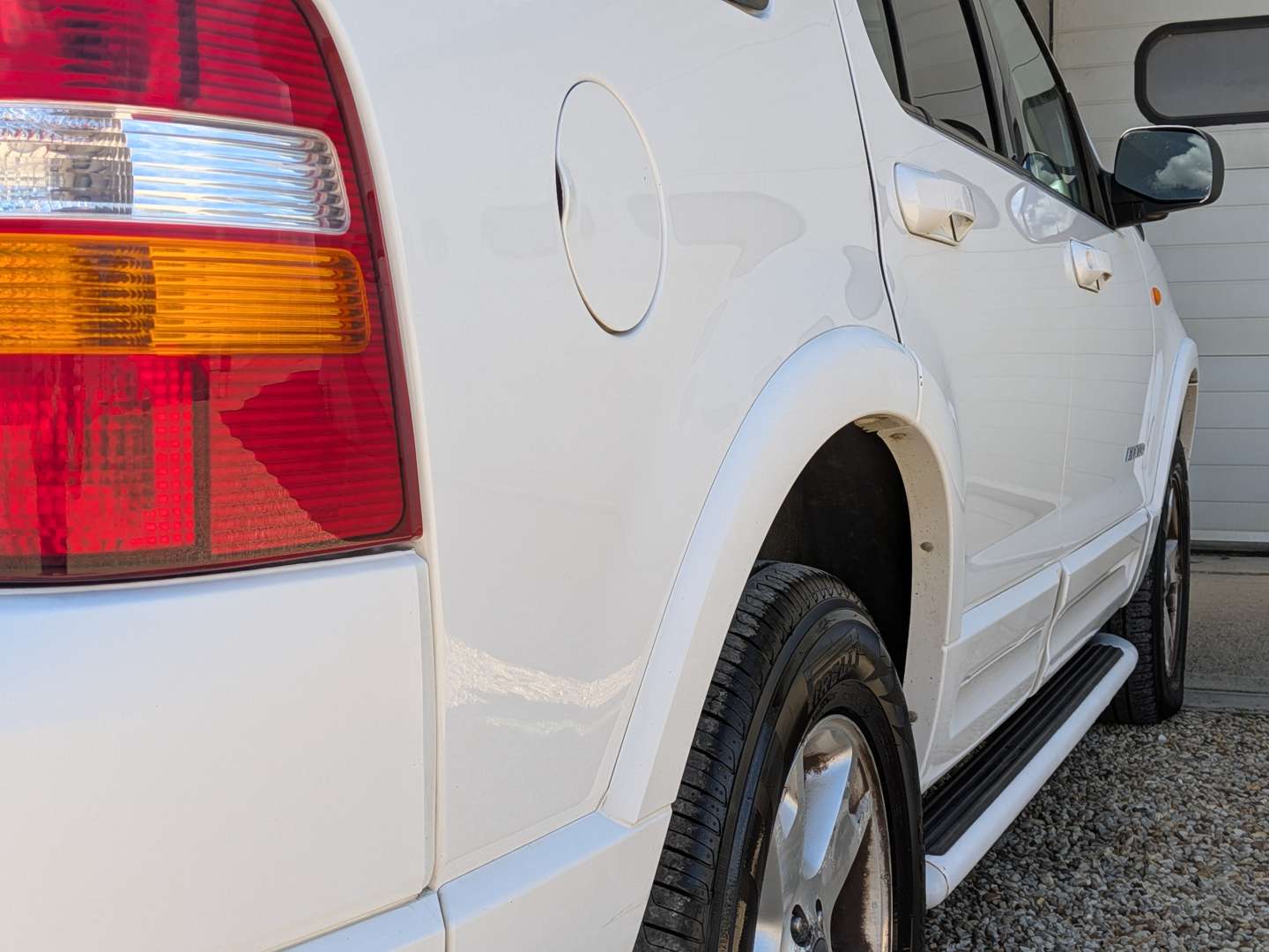 <p>2005 FORD EXPLORER XLT 4X4</p>