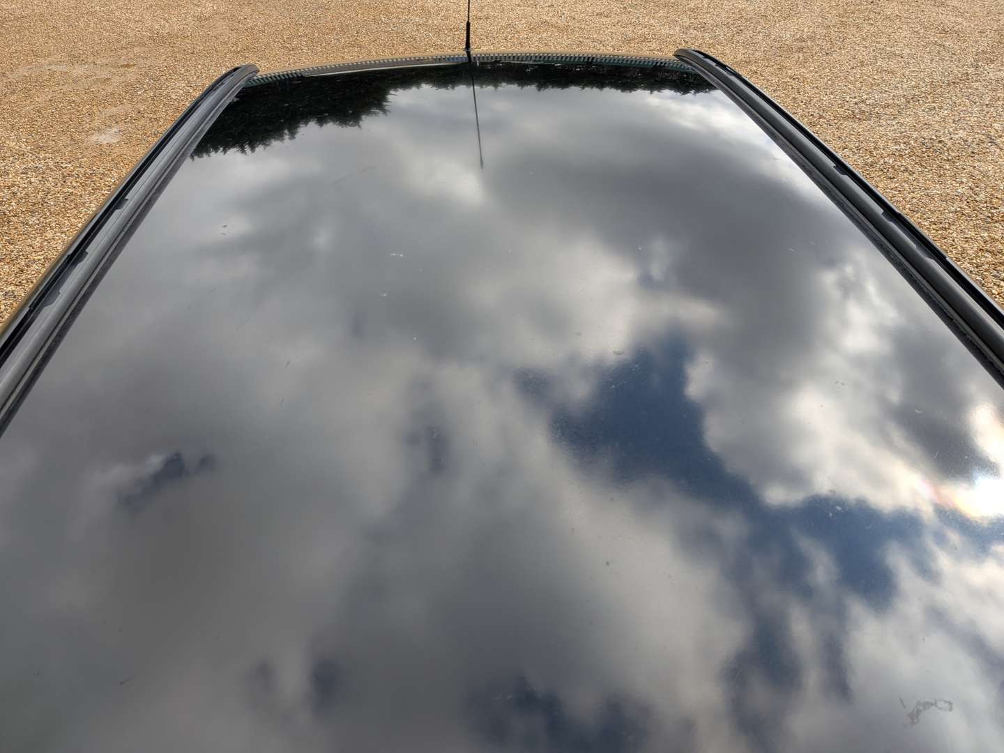 <p>2005 FORD FOCUS GHIA T - UNDER 30K MILES FROM NEW</p>