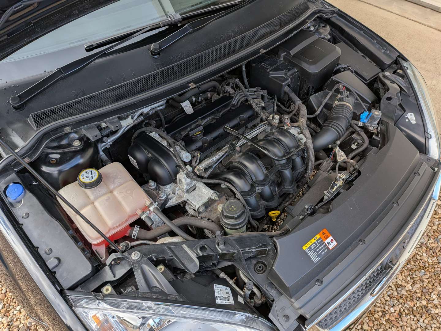 <p>2005 FORD FOCUS GHIA T - UNDER 30K MILES FROM NEW</p>