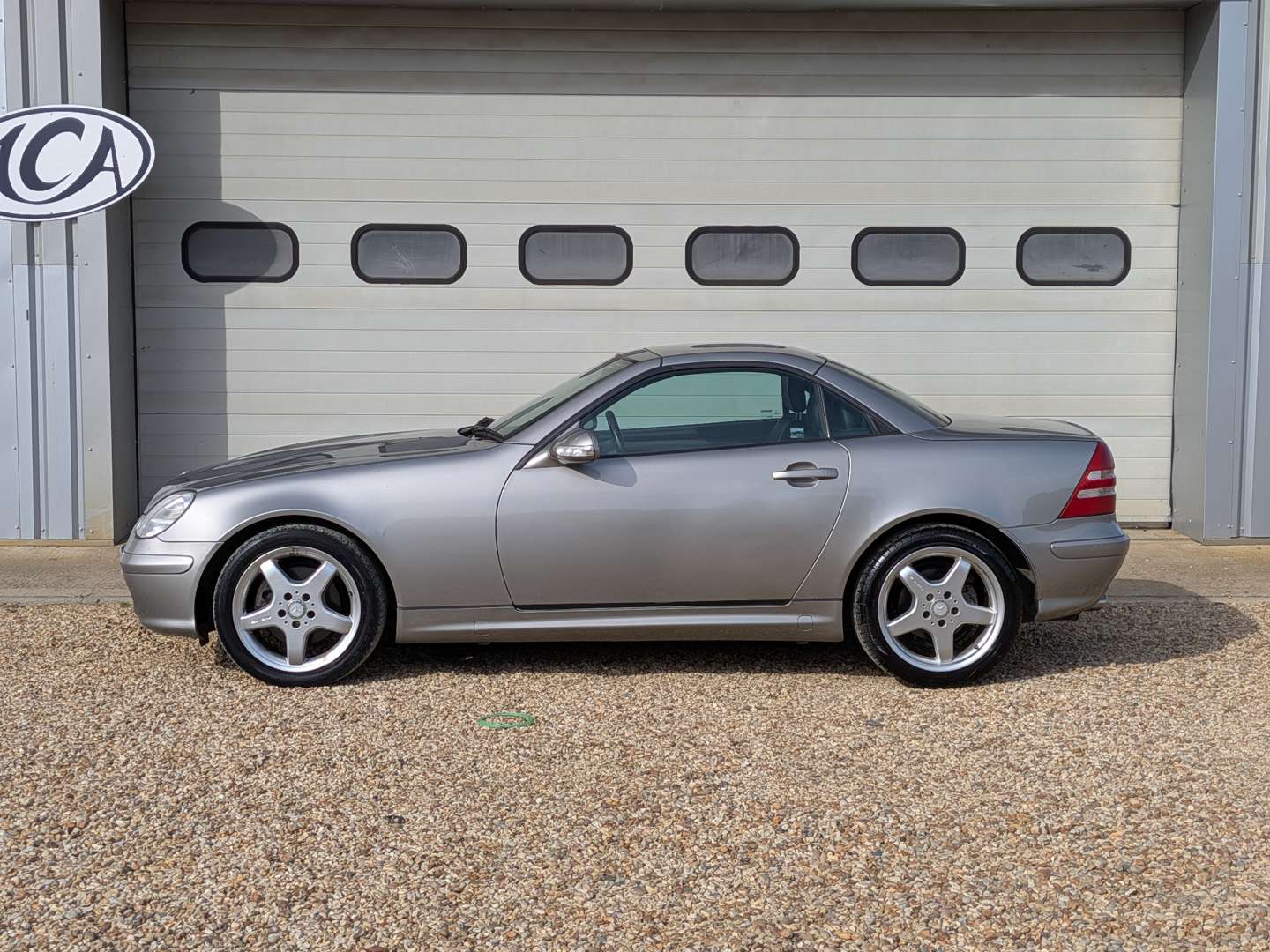 <p>2004 MERCEDES SLK 320 R170 AUTO</p>