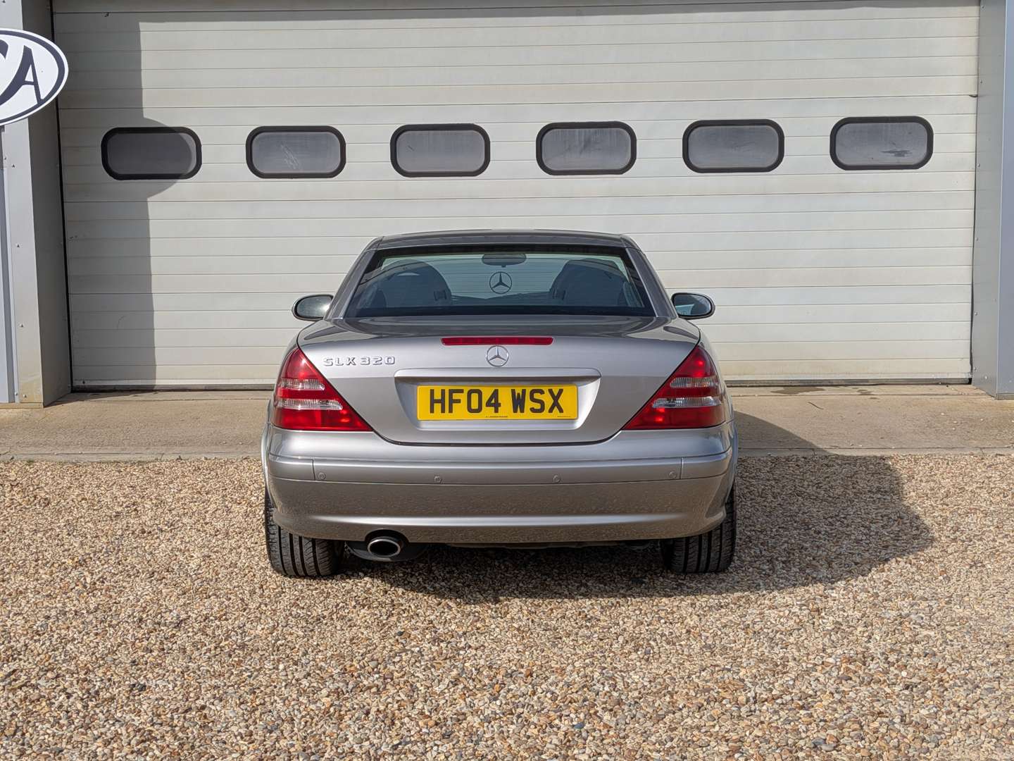 <p>2004 MERCEDES SLK 320 R170 AUTO</p>