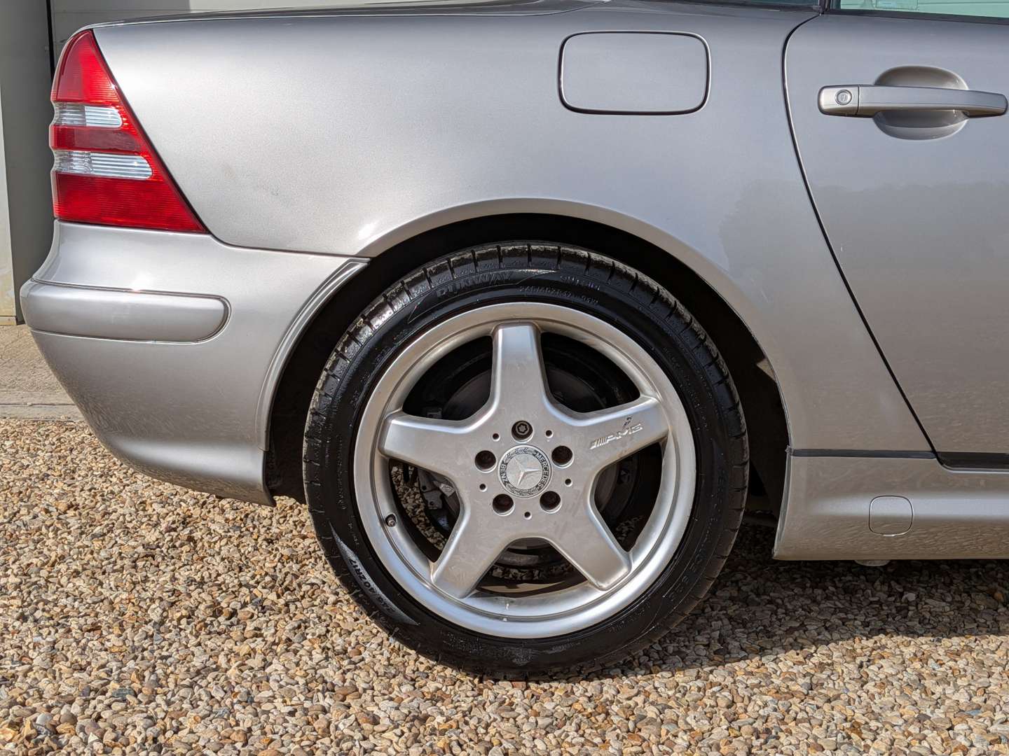 <p>2004 MERCEDES SLK 320 R170 AUTO</p>