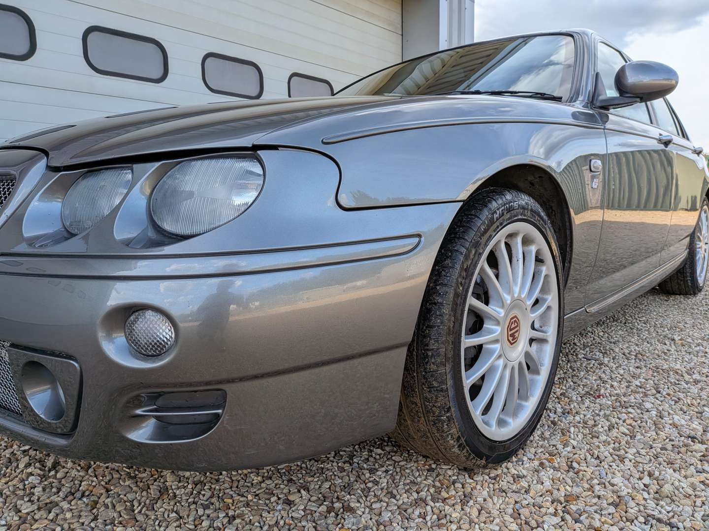 <p>2004 MG ZT+ CDTI AUTO</p>