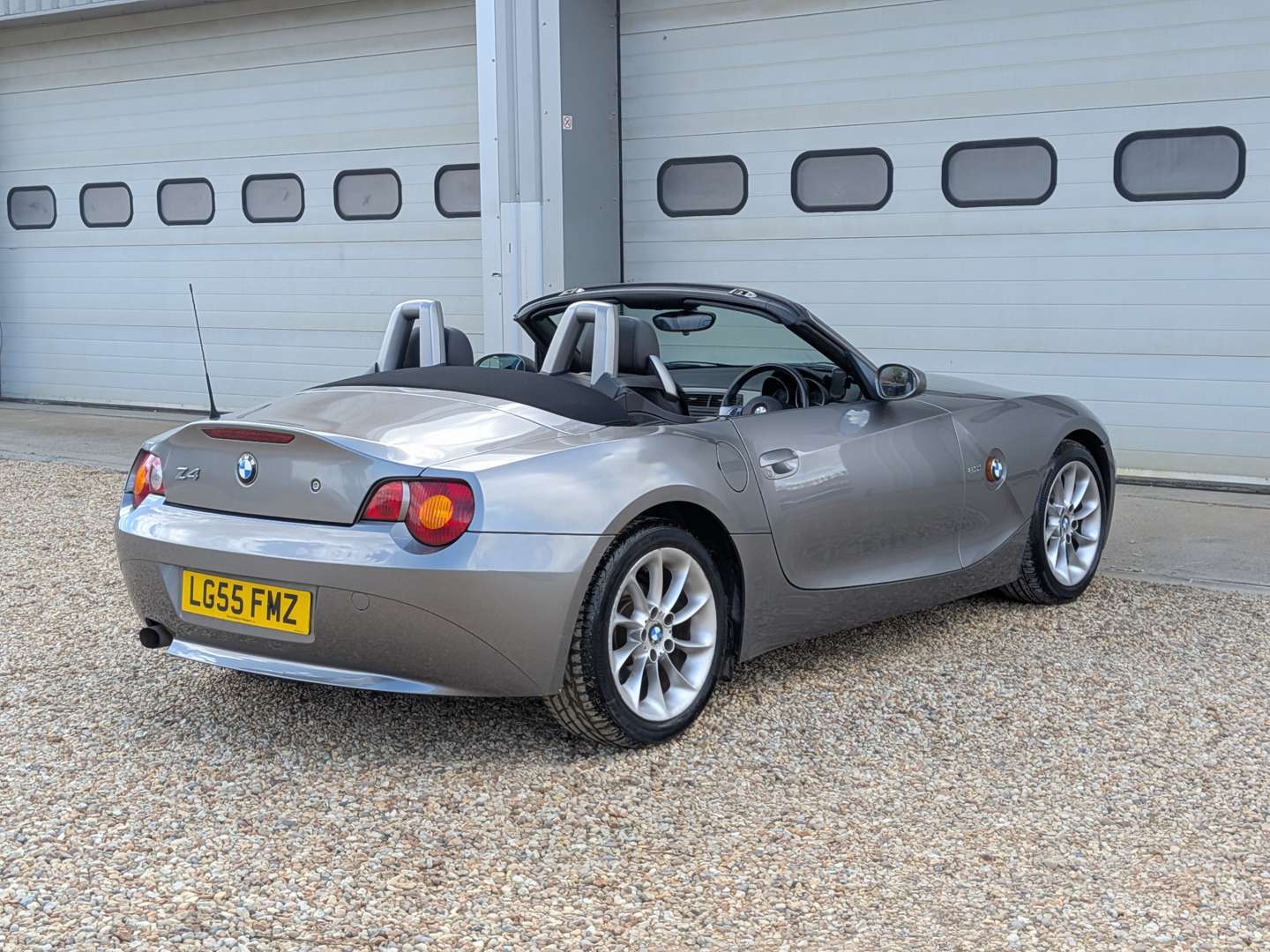 <p>2005 BMW Z4 ROADSTER</p>