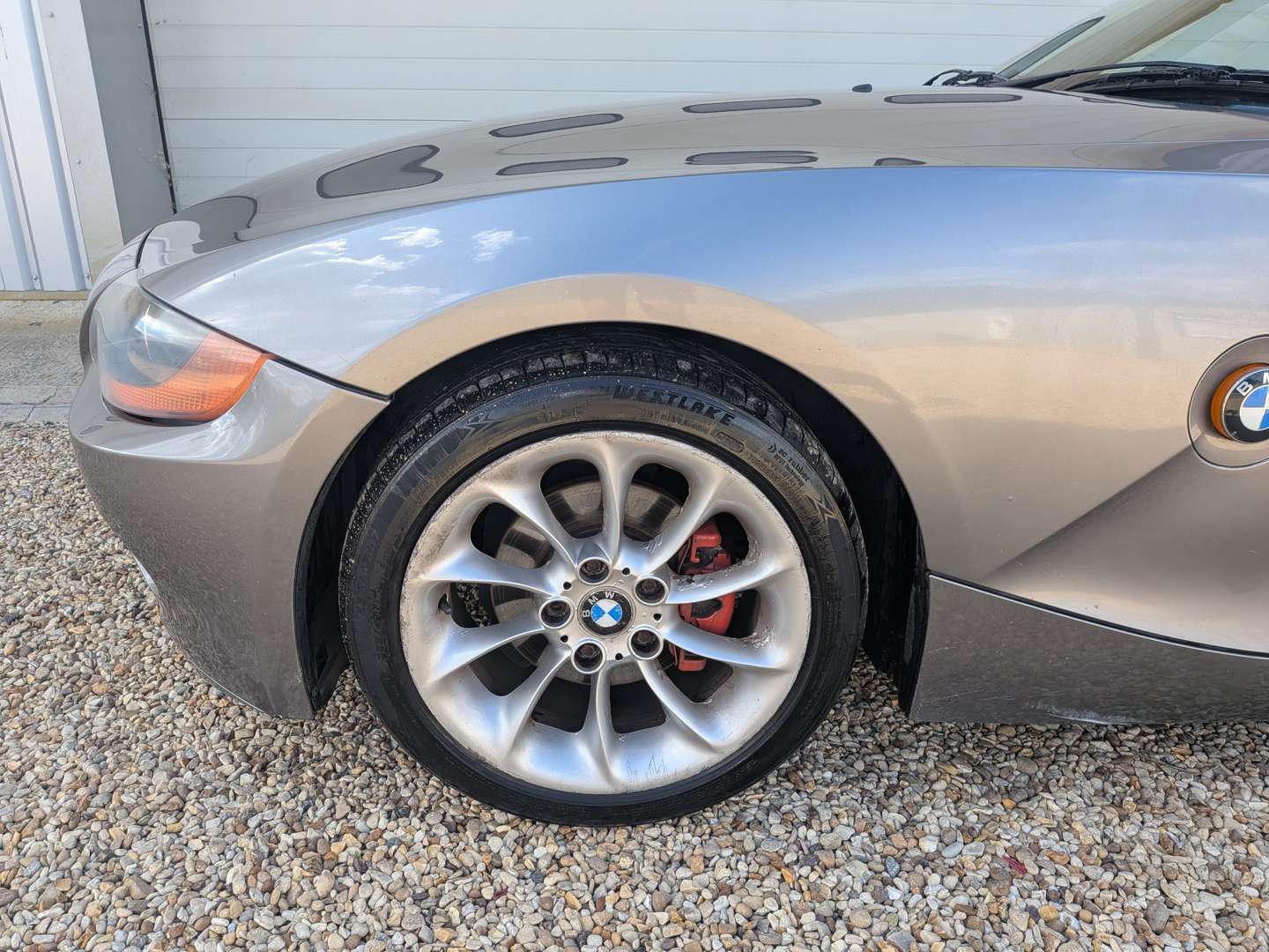 <p>2005 BMW Z4 ROADSTER</p>