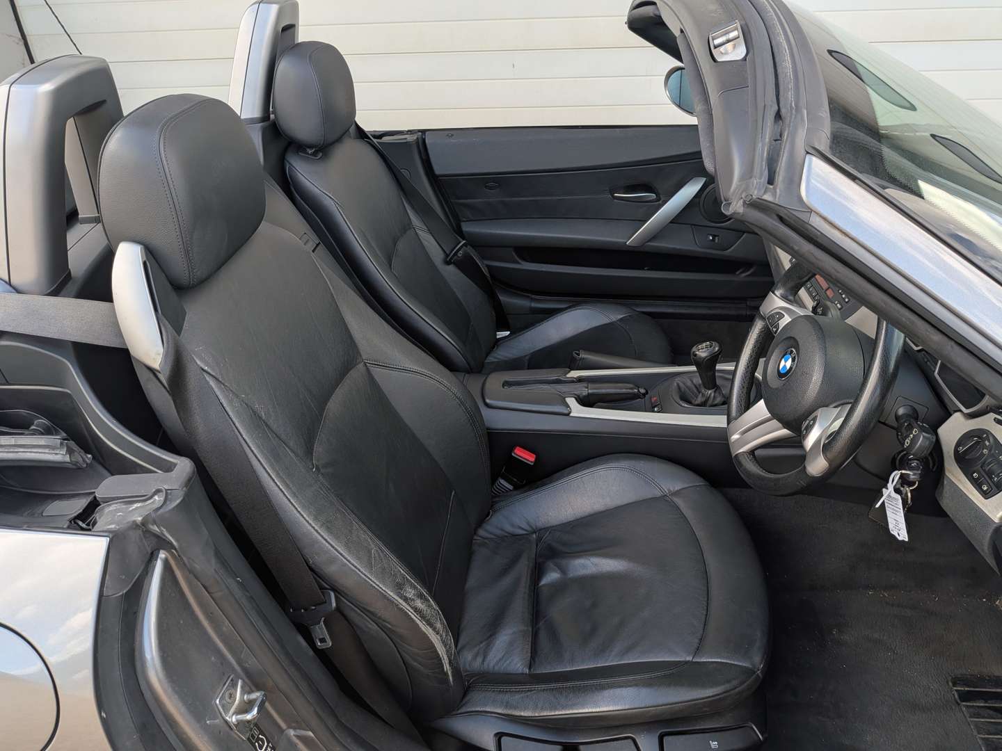 <p>2005 BMW Z4 ROADSTER</p>