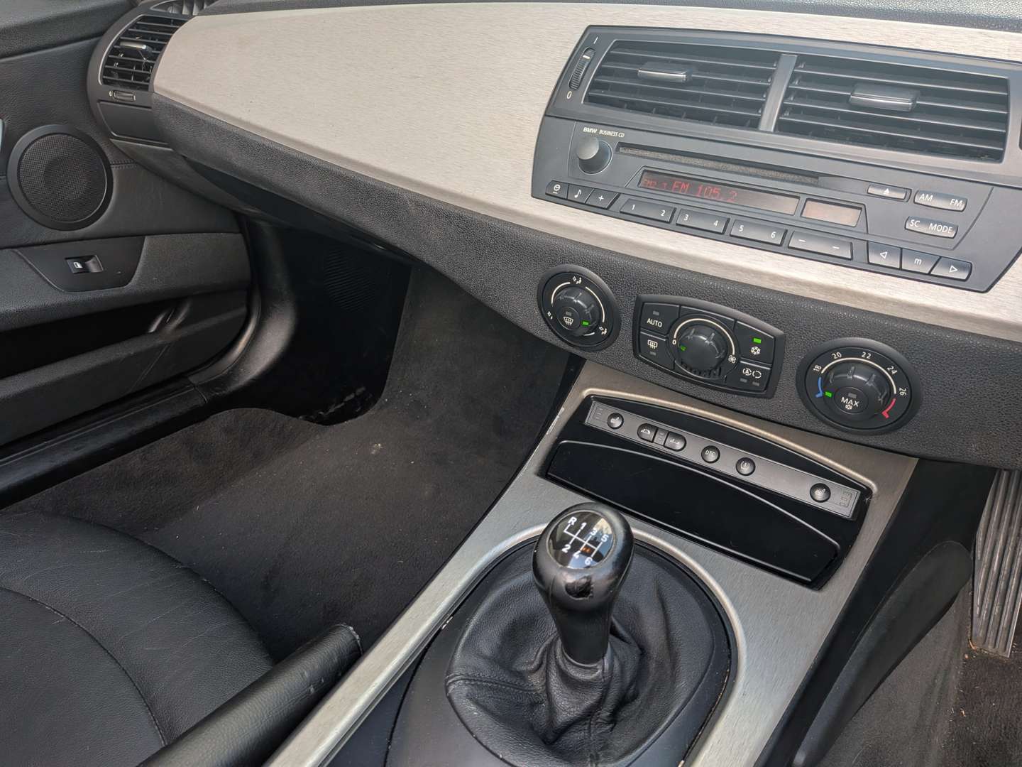 <p>2005 BMW Z4 ROADSTER</p>