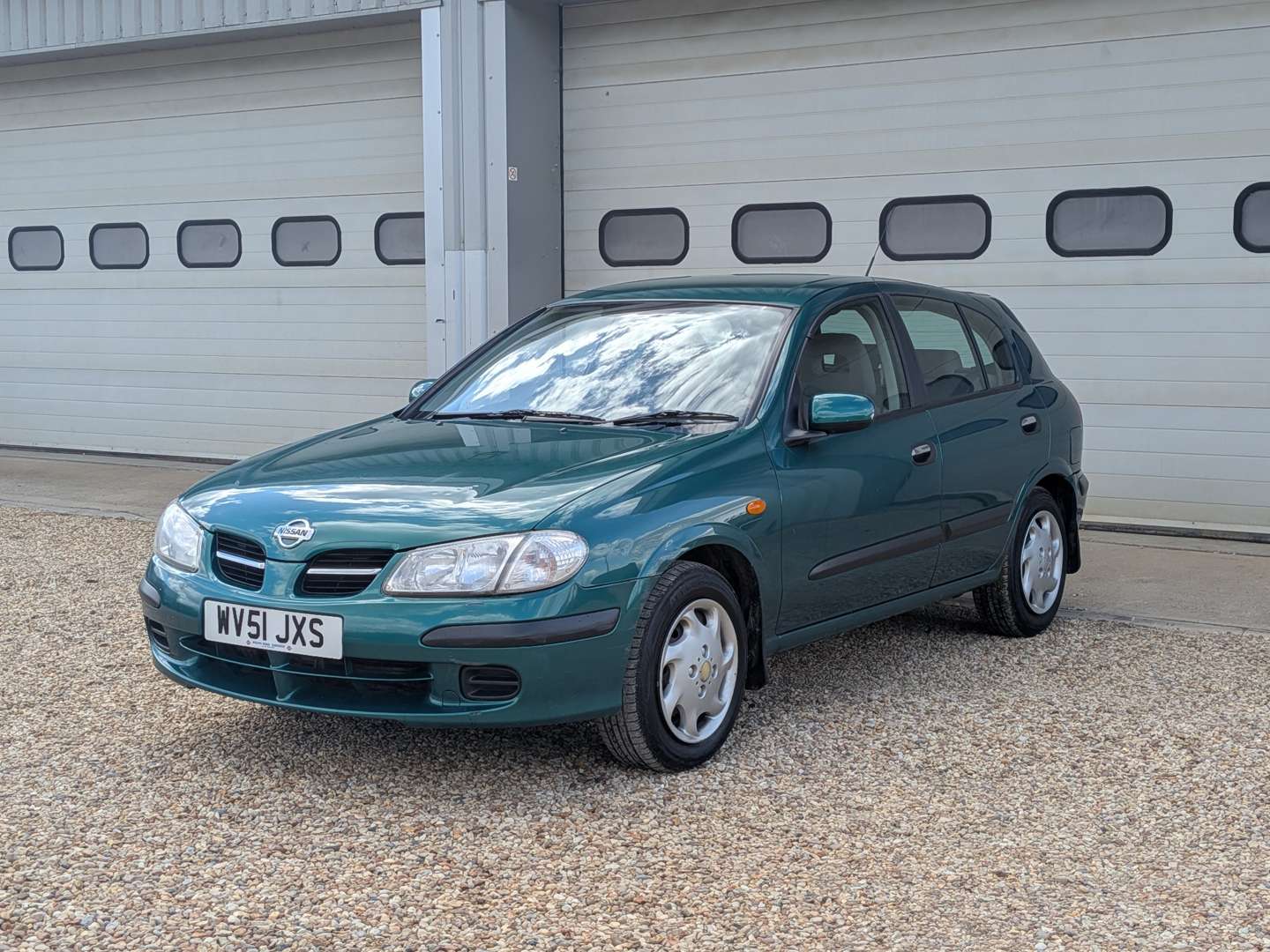 <p>2001 NISSAN ALMERA SE</p>